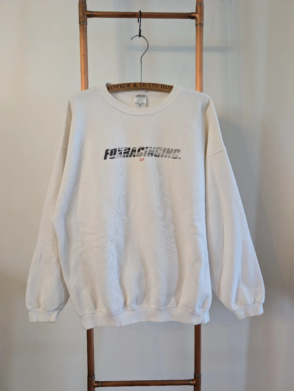 Y2K - XL Fox Sweatshirt - Picture 2 of 8